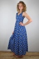 Mobile Preview: Mrs.Hippie Kleid "Romy" lang aus Baumwolle von Potatoes in blau mit beigen Punkten