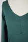 Mobile Preview: Langarmshirt Damen Dunkelgrün Bio Baumwolle Detailansicht