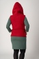 Preview: Wollweste für Damen in Rot Ansicht von hinten mit aufgesetzter Kapuze