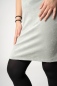 Mobile Preview: Kleid "Goss" Halbarm Jerseycord in Mintgrün Nahaufnahme von Kleidsaum