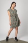 Mobile Preview: Geblümtes Viskose Kleid "Anouk" seitlich von vorn