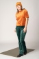 Preview: Nicki Shirt für Damen Orange Samt Ansicht seitlich von vorne
