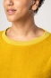 Preview: Teddyplüsch Pullover für Damen in Gelb Detailansicht Rundhalsausschnitt