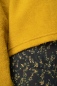 Preview: Rollkragenpullover "Rya" in Senfgelb Oversizeschnitt für Damen Detailbild Saum