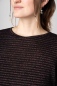 Mobile Preview: Pullover Damen Schwarz Rosa gestreift Detailansicht Rundhalsausschnitt