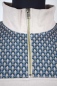Preview: Bio Troyer Pullover für Herren in Farbe Beige mit Art Deco Muster Detailansicht Reißverschluss