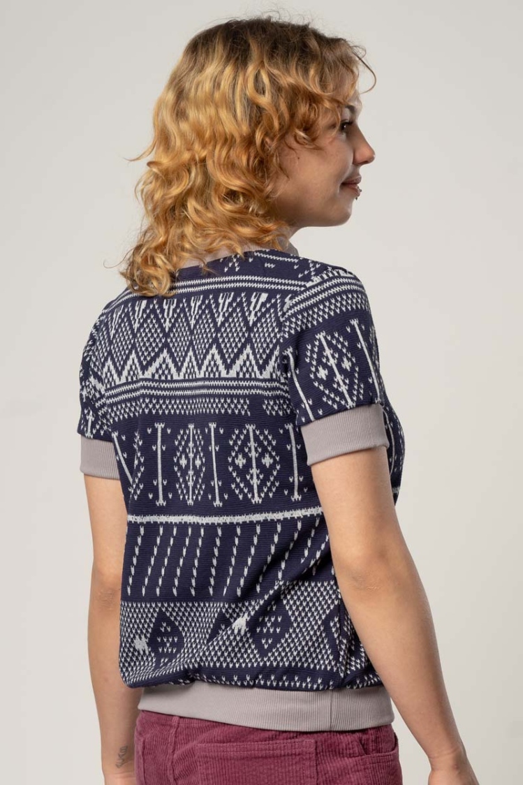 Shirt "Anita" Kurzarm Norwegermuster Blau-Grau für Damen Ansicht von hinten