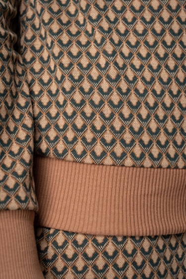 Stehkragen Pullover Damen Art Deco Muster Beige Detailansicht Bündchen