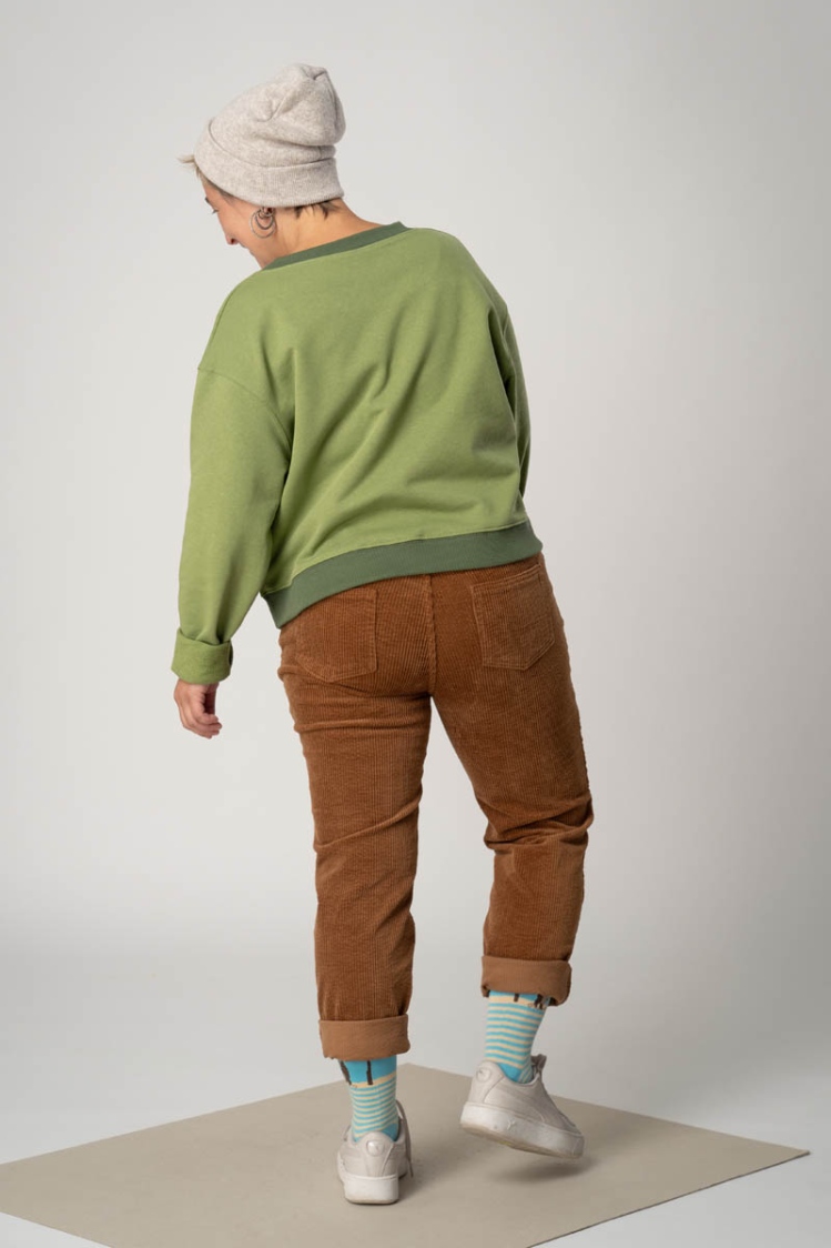 Oversize Pullover für Damen in Hellgrün Ansicht von hinten