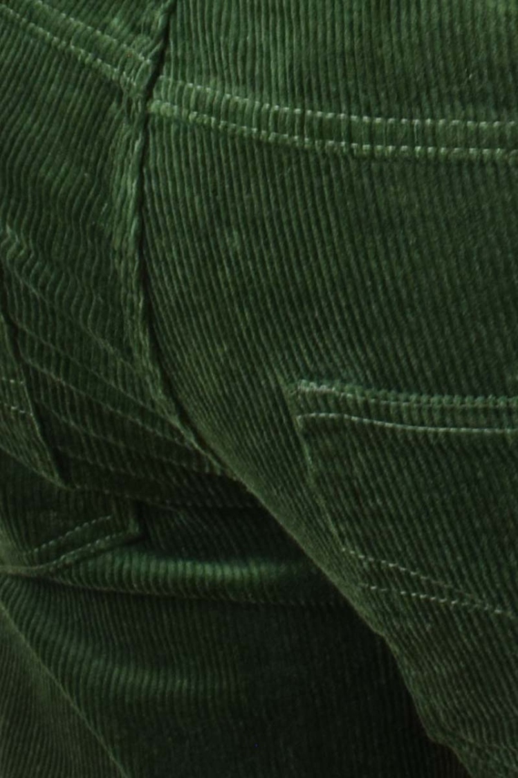 Cordhose für Herren in Grün Detailansicht Gesäßtasche