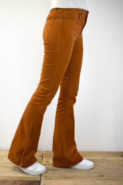 Bootcut Hose für Damen aus Cord in Orange Ansicht rechte Seite