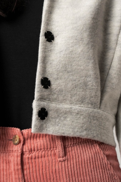 Cord Culotte für Damen in Farbe Rosa Detailansicht Knopfverschluss