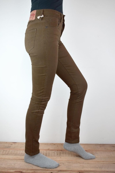 Slim Hose für Damen in Braun mit schwarzen Streifen Ansicht rechte Seite Ansicht seitlich