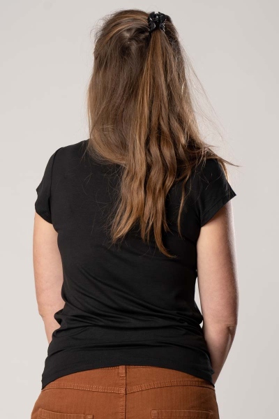 Schwarzes Viskose T-Shirt "Amber" für Damen hintere Ansicht