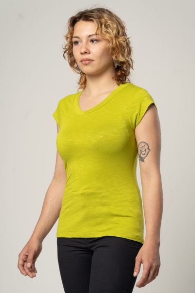 Damen T-Shirt "Joy" Viskose in Gelbgrün von linker Seite