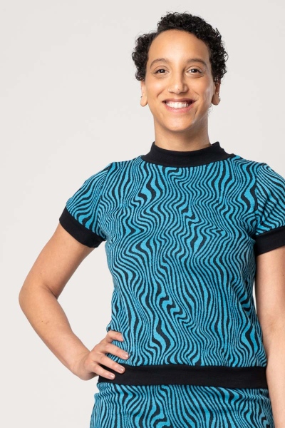 Shirt Kurzarm für Damen mit Wellenmuster in Türkis-Schwarz
