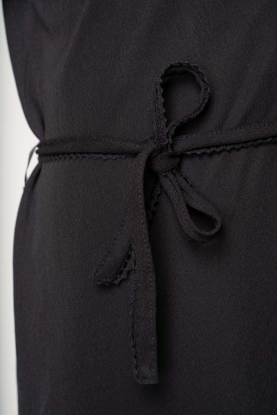 Schwarzes Blusenkleid Langarm Viskose Detailansicht Taillenband