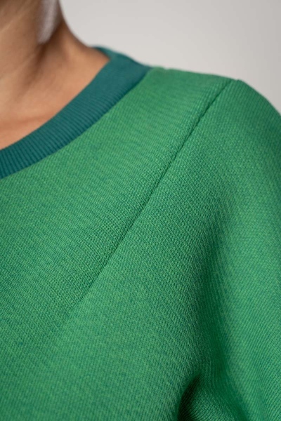 Oversize Pullover für Damen in Grün Detailansicht Schulter