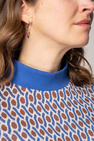 Stehkragen-Pullover für Damen bunt gemustert Detailansicht Stehkragen